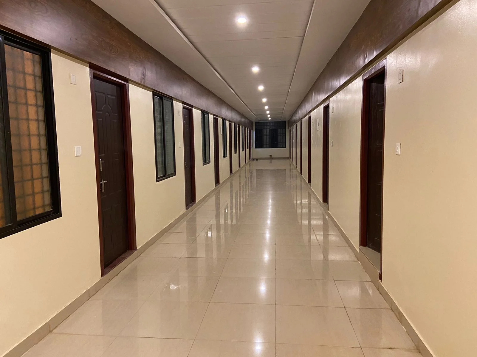 hotel birwa nelyadi