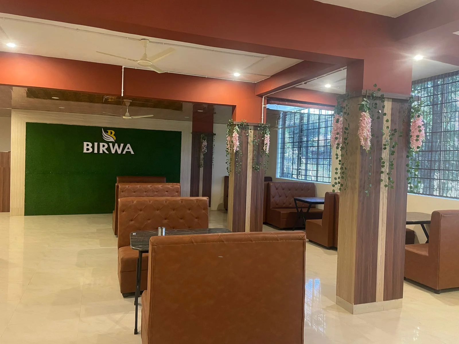 hotel birwa nelyadi